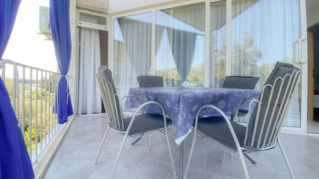Romina Apartamento Zambratija  Exterior foto